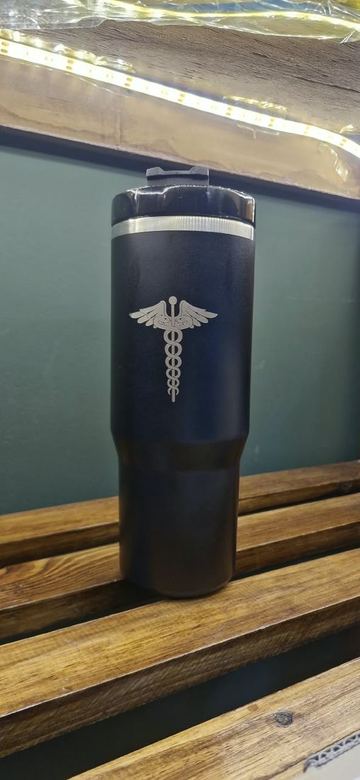 Termo con símbolo de medicina
