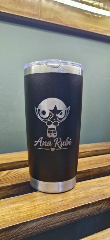 Vaso con personaje y nombre